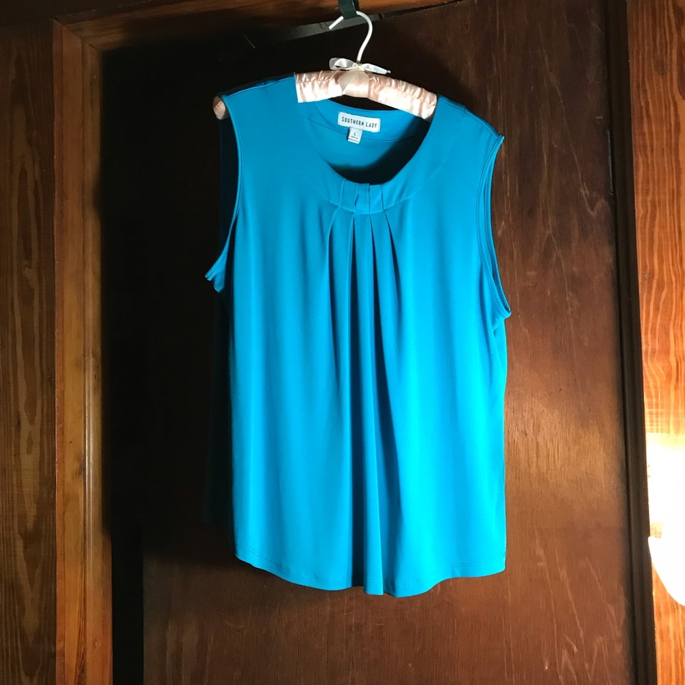 Southern Lady Sleeveless Lightweight Summer Top